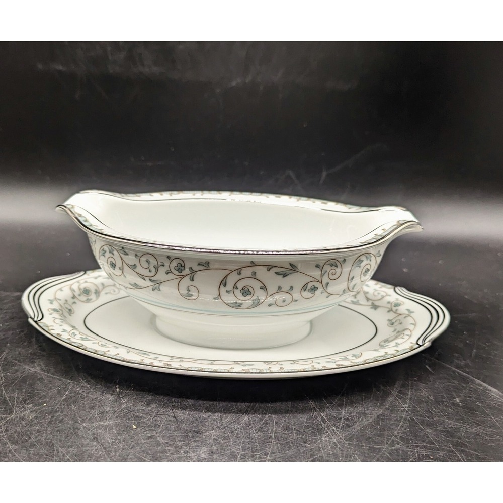 Vintage Noritake OXFORD"Japan  Gravy Boat with Attached Underplate Porcelain